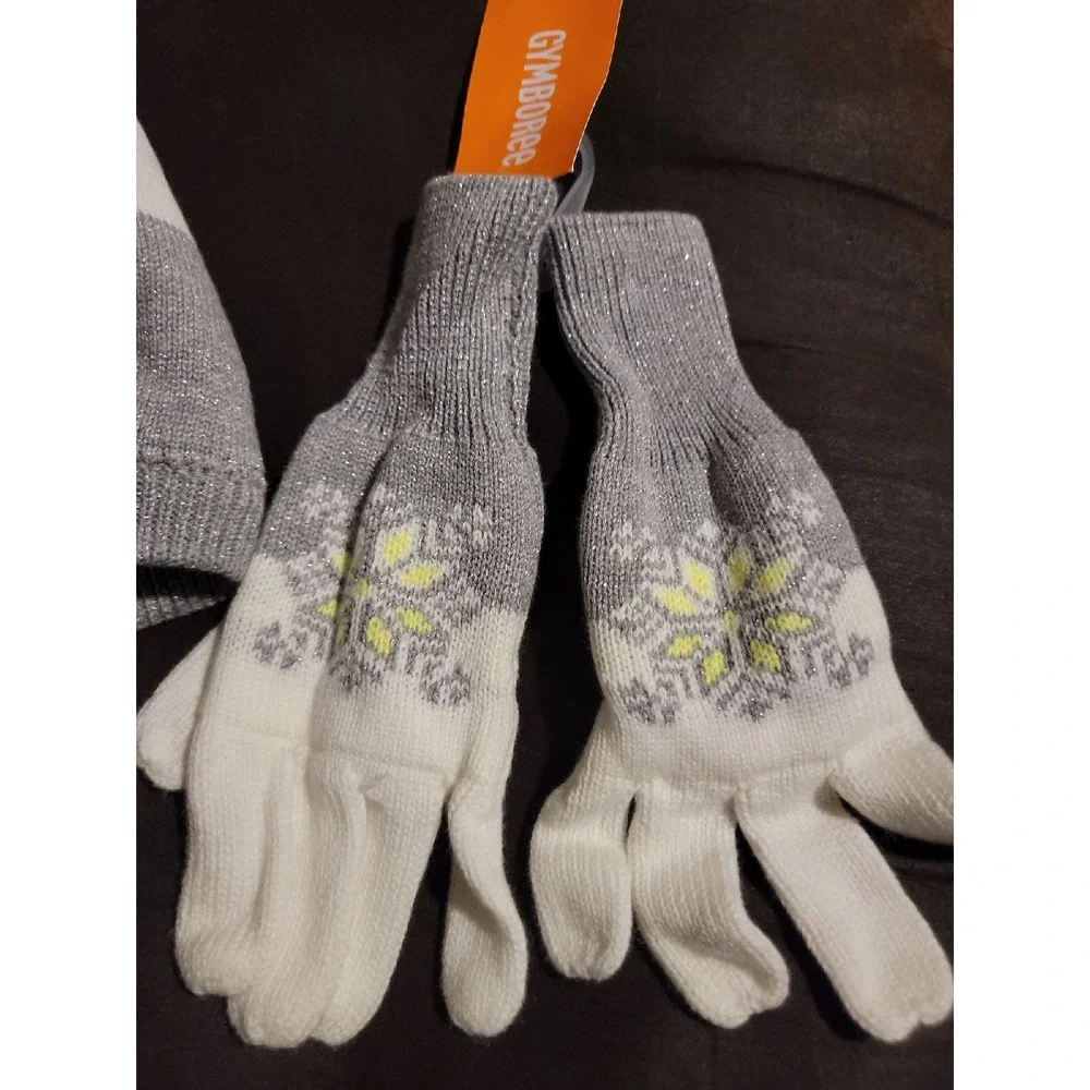 Gymboree cozy‎ ski lodge snowflake hat and matching gloves size medium nwt